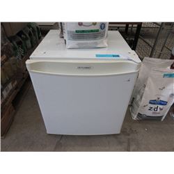 Small bar fridge - used