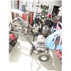 Image 1 : Power washer with wand - used