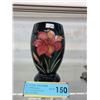 Image 1 : 7" Moorcroft vase - AS IS