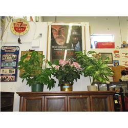 3 Imitation plants in pots