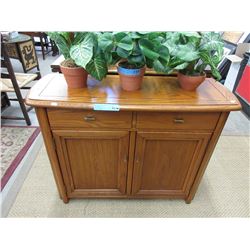 Skylar - Peppler Oak Hall Cabinet with Mirror