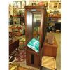 Image 1 : Glass door display case with interior lighting