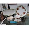 Image 1 : 6 Bone china dishes