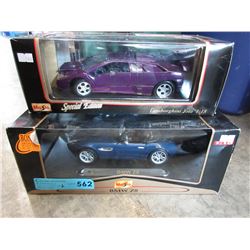 2 Die-cast scale model cars by Maisto - 1:18 scale