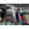 Image 1 : Makita miter saw - used