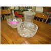 Image 1 : Lidded crystal jar & 2 crystal bowls