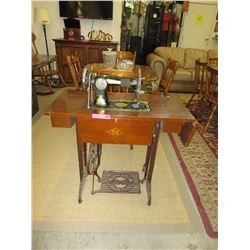 Vintage "Yah Chong" sewing machine