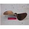 Image 1 : Small brass propeller - 9" Wide