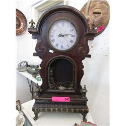 Wood mantle clock - battery operated