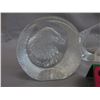 Image 4 : 3 Signed & numbered Mats Jonasson paperweights