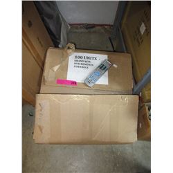 100 New DVD remote controllers - Nova