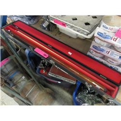 18 Ounce Pool cue in case - used