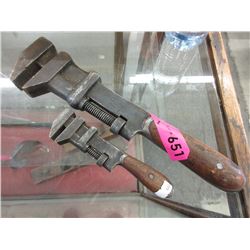 2 Vintage pipe wrenches