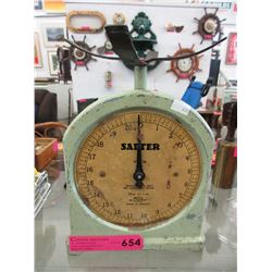 Vintage Salter scale - no pan