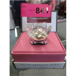Oscar de la Renta Solid Perfume Ring