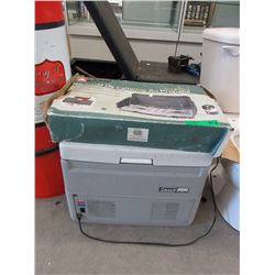 Propane camp stove & electric cooler - used