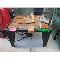 Router with table - used