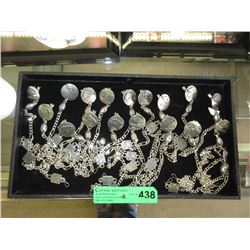 18 NFL chain clips for ID cards & currency