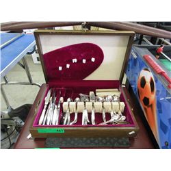 Cutlery box & contents