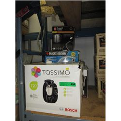 4 Boxed small household appliances