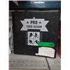 Image 1 : 775 Sports cards in binders