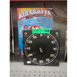 Dark room timer & children's toy