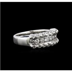 0.71ctw Diamond Ring - Platinum