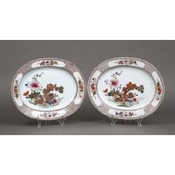 A PAIR OF CHINESE EXPORT OVAL DISHES, 18th CENTURY, decorated in famille rose enamels with sty...