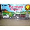 Image 1 : 1/64 Stock No. 474 Frmlnd Exp Case Equipment Hauler with 2594 & 5088 Tractors