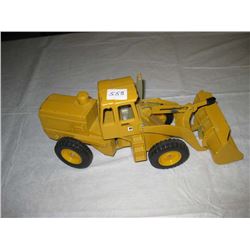 1/16 Hough Pay Loader