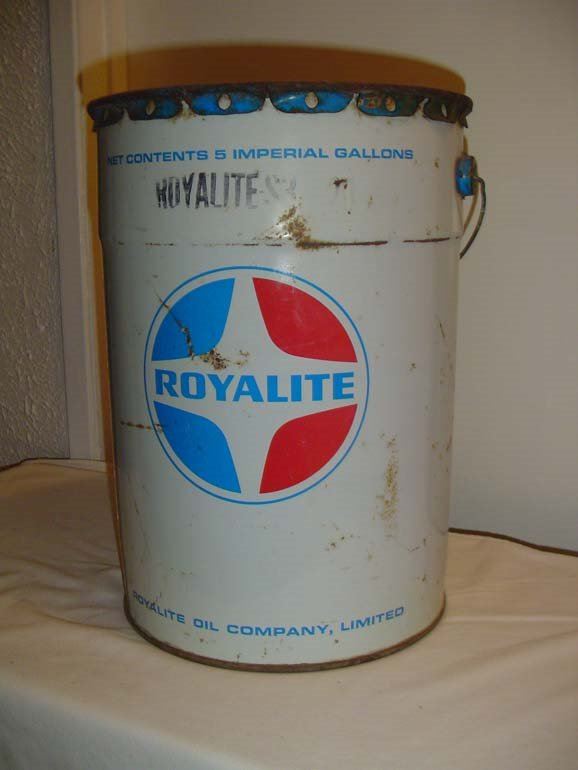 Royalite Racing Oil Royalite Oil Pail - Bodnarus Auctioneering