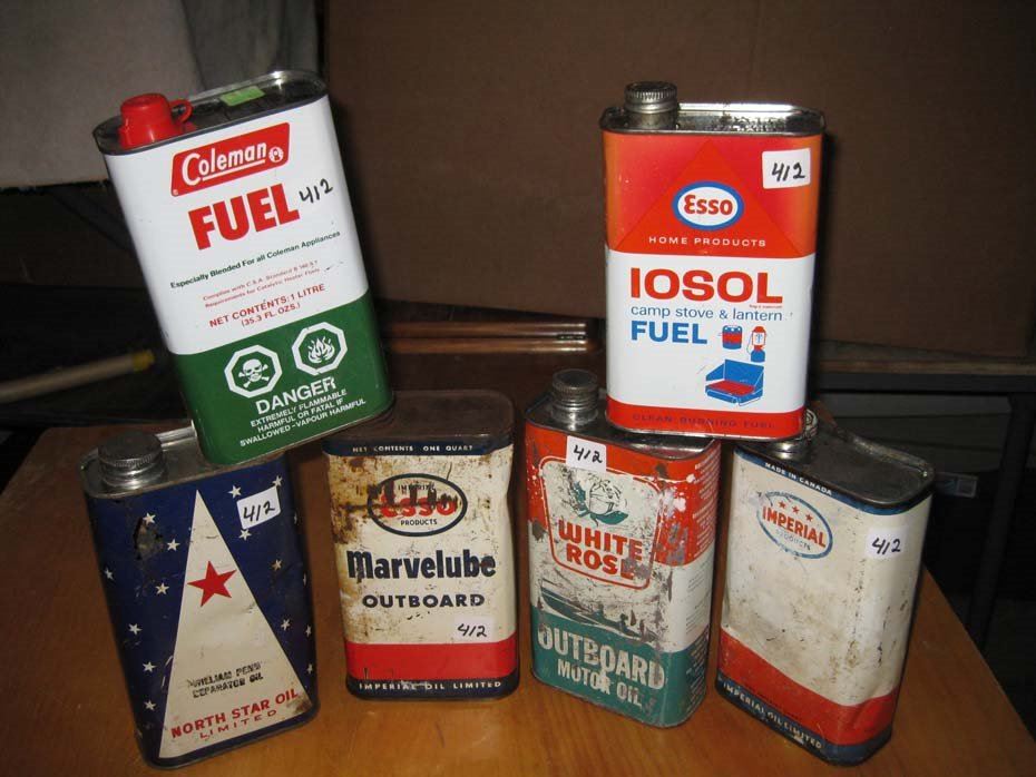 Assorted Oil Assorted Oil Tins - Bodnarus Auctioneering