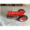 Image 1 : Farmall H Model Tractor
