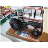 Image 1 : 2-135 Field Boss, White Farm Equipment, With Plaque, Only 2000 Made