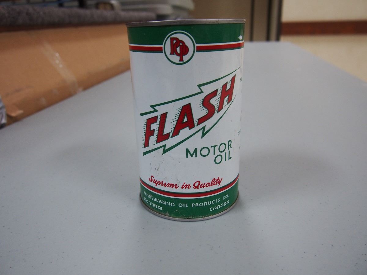 Flash Oil Flash Motor Oil - Bodnarus Auctioneering