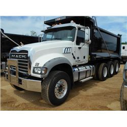 2015 MACK GU713 TRI-AXLE DUMP, VIN/SN:1M2AX09C5FM025244 - 425 HP MACK MP8-425M ENGINE, 10 SPD MACK T