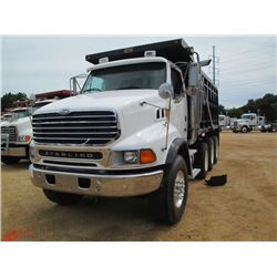 2007 STERLING TRI-AXLE DUMP, VIN/SN:2FZHA2DE07AY03712 - CAT DIESEL ENGINE, 8LL TRANS, 46K REARS, 20K