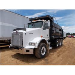 2001 KENWORTH T800 TRI-AXLE DUMP, VIN/SN:1NKDLB0X31J870126 - C15 CAT DIESEL ENGINE, 10 SPD TRANS, 46