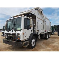 2015 MACK MRU 613 T/A FRONT LOADER SANITATION TRUCK, VIN/SN:1M2AV04C8FM013327 - 345HP MACK MP7 ENGIN