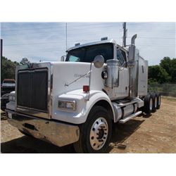 2008 WESTERN STAR TRI-AXLE TRUCK TRACTOR, VIN/SN:5KJNAECK58PZ44900 - DETROIT DIESEL ENGINE, 18 SPD T
