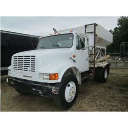 1991 INTERNATIONAL 4900 S/A FERTILIZER TRUCK, VIN/SN:1HTSDPNP3PH473417 - DIESEL ENG, 5 SPD TRANS, FE