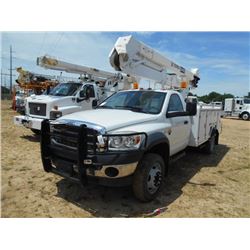 2008 STERLING S/A 4X4 BUCKET TRUCK, VIN/SN:3F6WK76A98G351882 - **CHANGE, ANNOUNCE YEAR MODEL CHANGE*