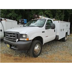 2004 FORD F450 S/A SERVICE TRUCK, VIN/SN:1FDXF46P74EC78441 - POWER STROKE DIESEL ENG, 5 SPD TRANS, T