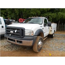 2006 FORD F450 SERVICE TRUCK, VIN/SN:1FDXF46P06EA61168 - S/A, POWERSTROKE DIESEL ENGINE, A/T, TOOL B