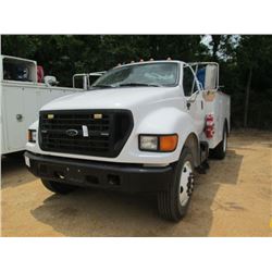 2000 FORD F650 SERVICE TRUCK, VIN/SN:3FDWF65H6YMA21062 - S/A , CAT DIESEL ENG, 6 SPD TRANS, SERVICE 