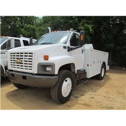 2005 CHEVROLET C7500 SERVICE TRUCK, VIN/SN:1GBK7C1C75F500454 - S/A, CAT C7 ENGINE, 6 SPEED TRANSMISS