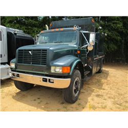 1995 INTERNATIONAL FUEL & LUBE TRUCK, VIN/SN:1HTSDAANXSH255419 - S/A, IHC DIESEL ENG, 5 SPD 2 SPD TR