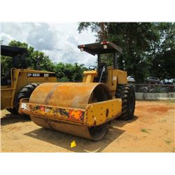 CAT CS-563 VIBRATORY ROLLER, VIN/SN:8XF00260 - 84" DRUM, CANOPY