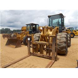CAT 924GZ WHEEL LOADER, VIN/SN:DFZ00463 - 60" FORKS, ECAB W/AIR, 23.1-26 TIRES, METER READING 22,800