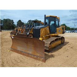 2007 JOHN DEERE 750J LT CRAWLER TRACTOR, VIN/SN:144686 - 6 WAY BLADE, GPS READY, 24" PADS, ECAB W/AI